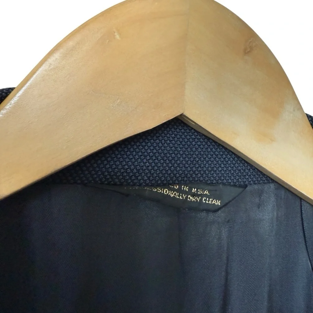Tom James Men's Navy Sport Coat Size 48R Two-Button Notch Lapel Business Formal